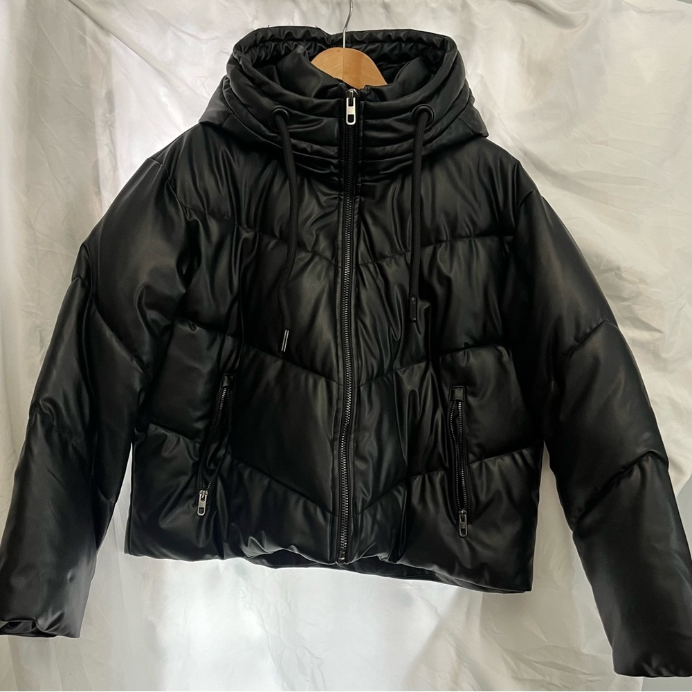 Zara Cropped Black Puffer Winter Coat